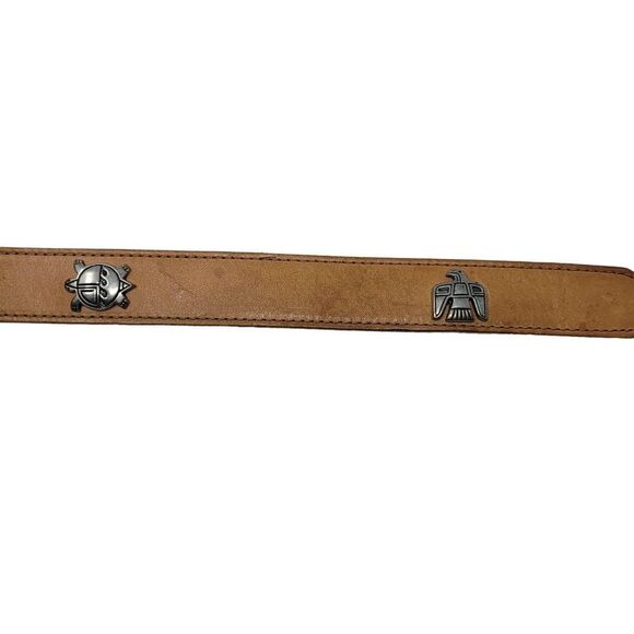 Vintage Southwestern Leather Belt Tan Silver‎ Animal Concho M 34" Unisex USA - Picture 6 of 8